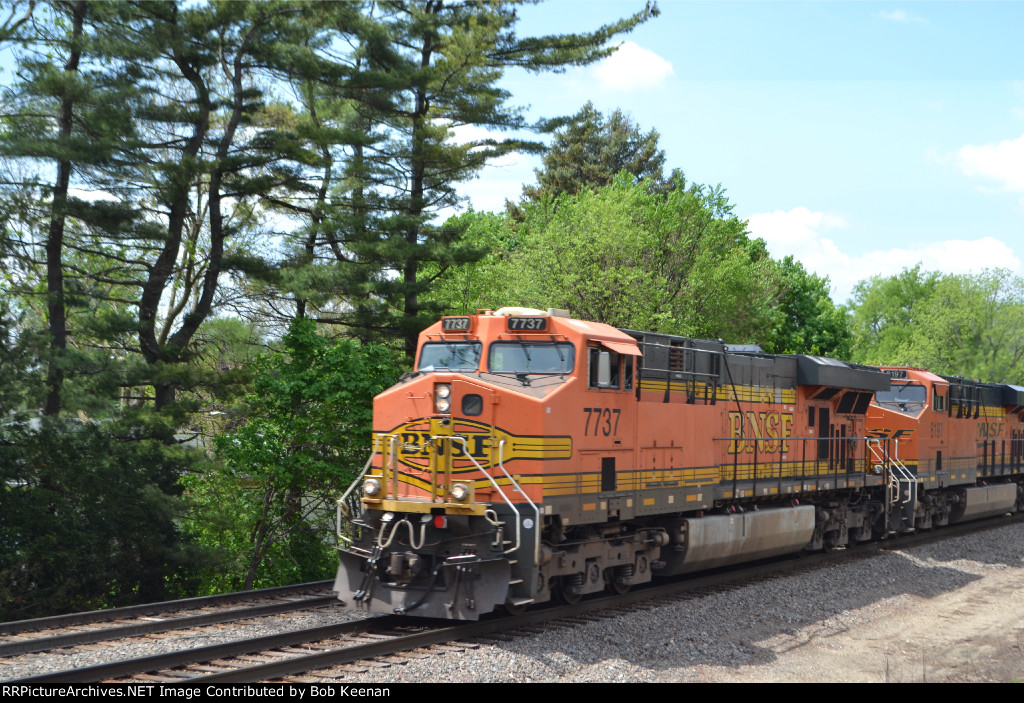 BNSF 7737